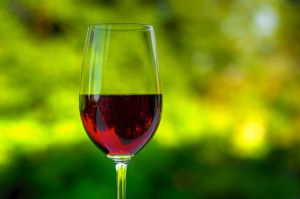 allogio francia languedoc AOC bicchiere di vino rosso