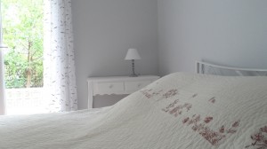 holidays rental languedoc grey bedroom   
